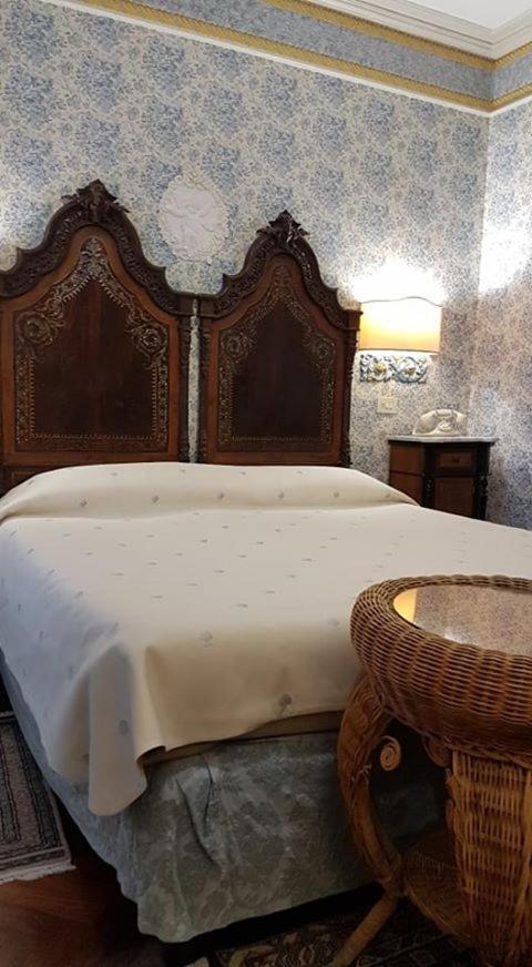 Hotel Villa Paradiso Dell'Etna San Giovanni La Punta Bagian luar foto