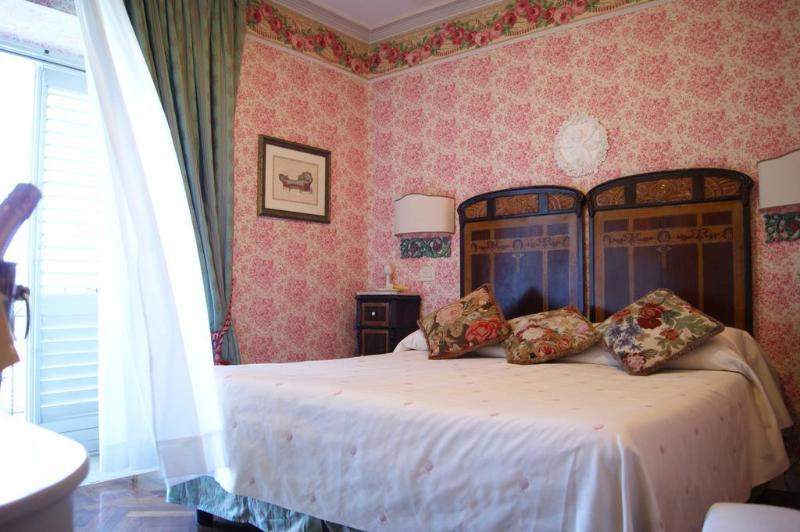 Hotel Villa Paradiso Dell'Etna San Giovanni La Punta Bagian luar foto